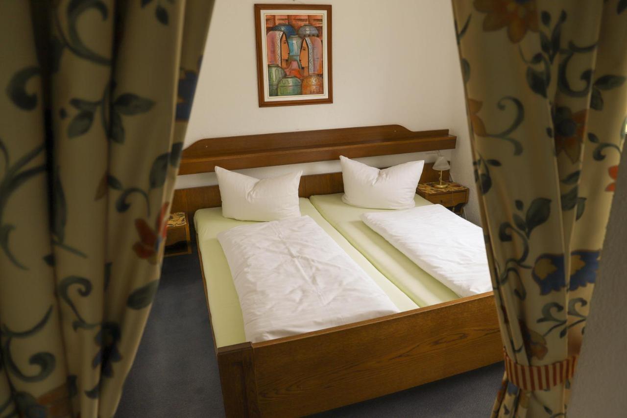 Berggasthof Haldenhof Hotel Vorderheubronn Bagian luar foto